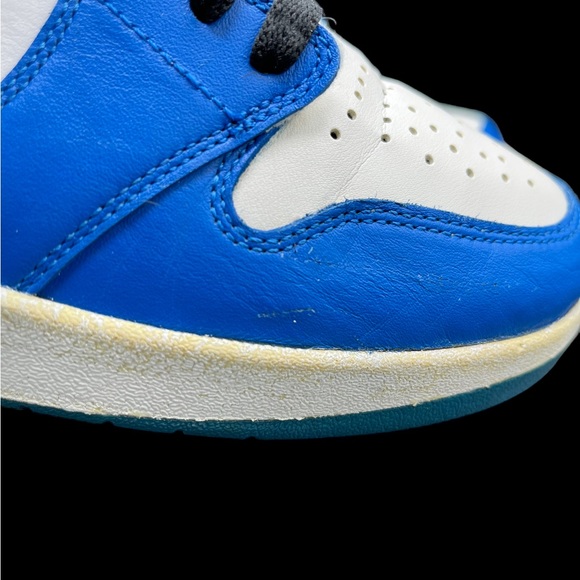 Nike Air Jordan 1.5 The Return a few flaws but nothing major.willing to trade. - Picture 8 of 15